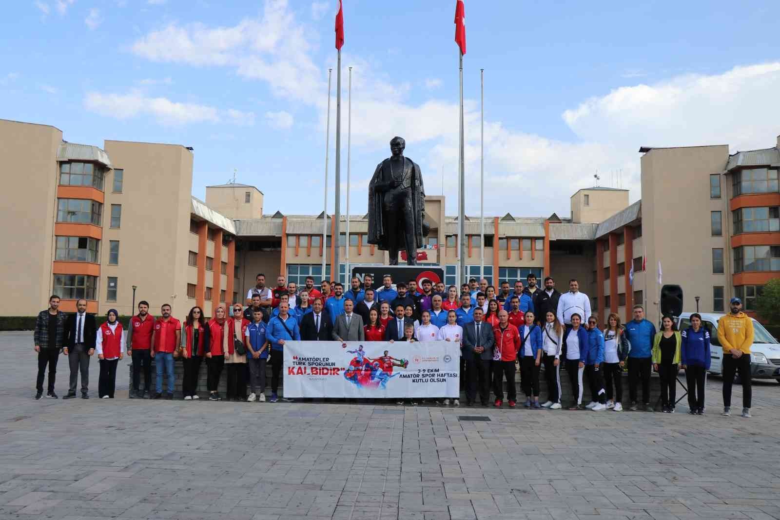 Erzincanda Amatör Spor Haftası Etkinlikleri Başladı