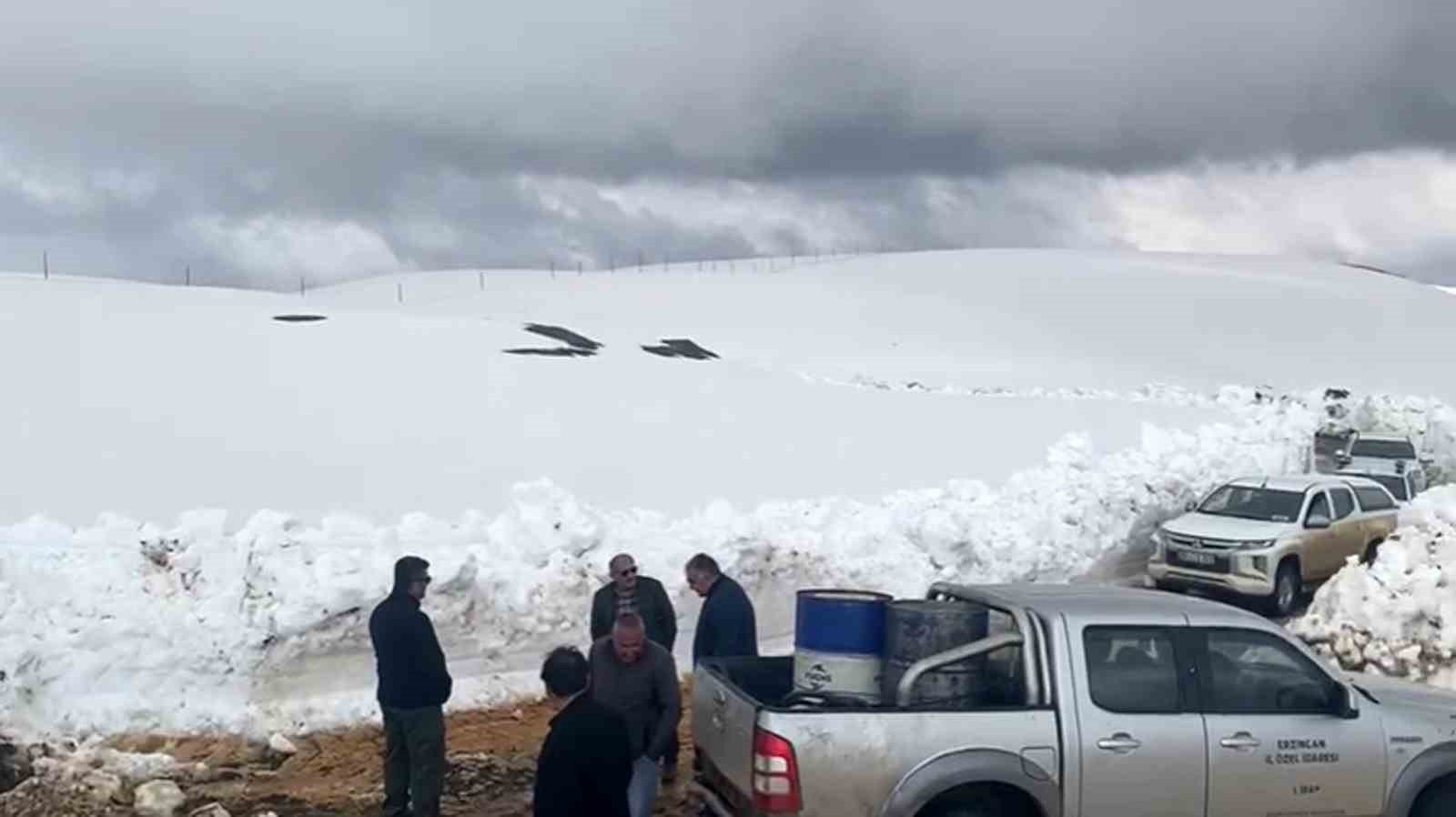 Erzincanda Mayıs Ayında Karla Mücadele