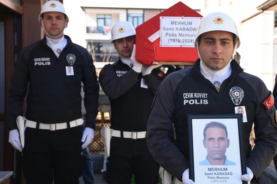Erzincanlı Polis Memuru Son Yolculuğuna Uğurlandı