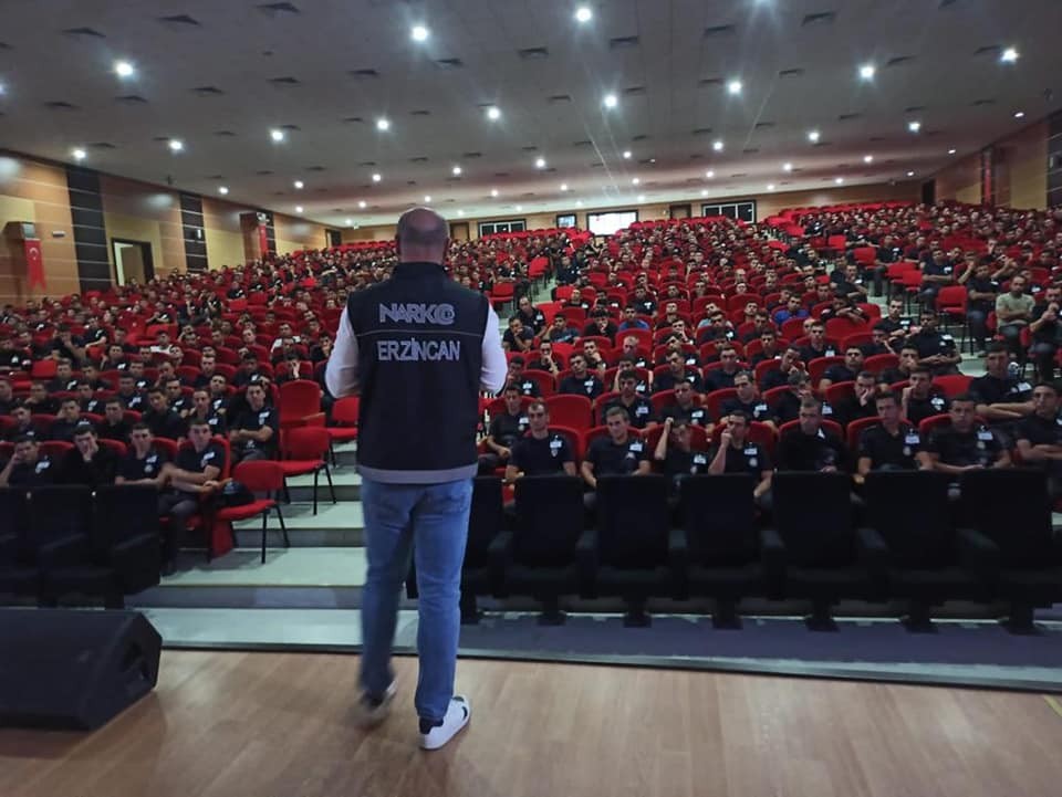 Pomemde Eğitim Gören 900 Öğrenciye Narko-Rehber Eğitimi Verildi