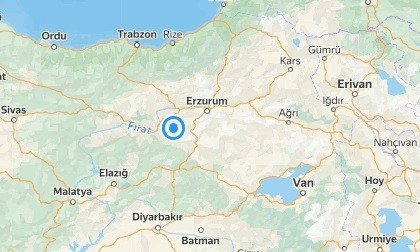 Erzincanda Gece Hafif Şiddetli 3 Deprem Yaşandı