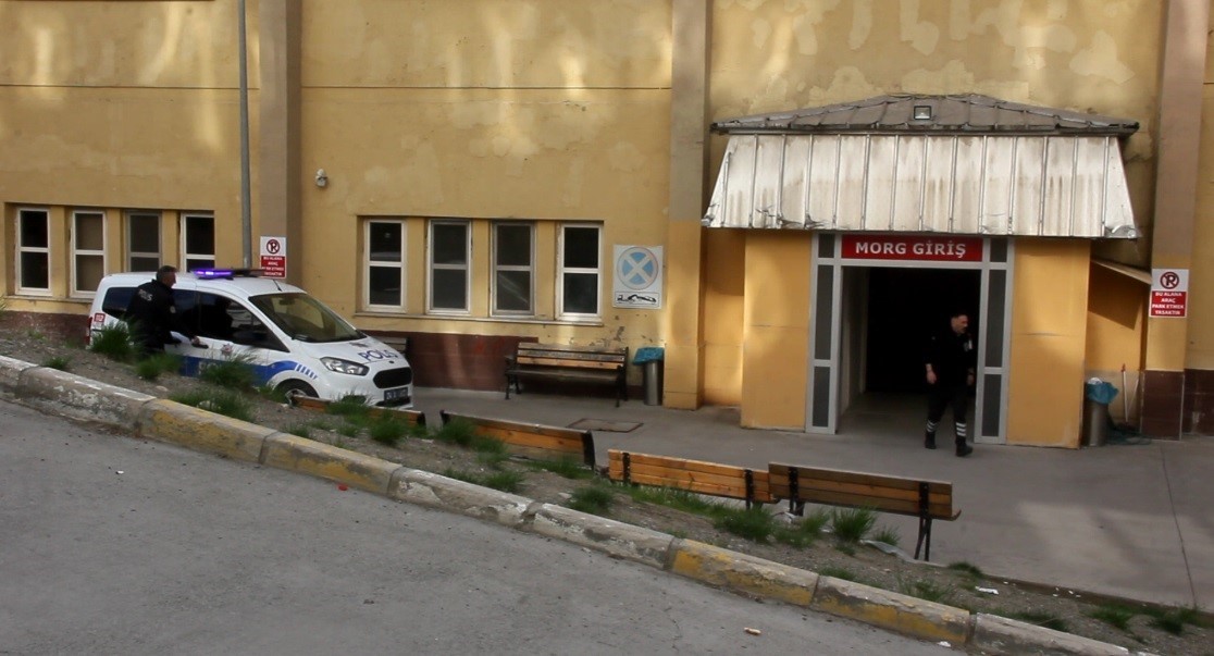 İliçte 53 Gün Sonra Cansız Bedenine Ulaşılan İşçinin Naaşı Erzincanda Morga Kaldırıldı